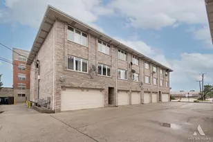 6644 W 65th St, Chicago, IL 60638 - Photo 23