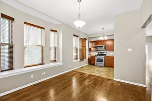 1049 W Montana St, Chicago, IL 60614 - Photo 5