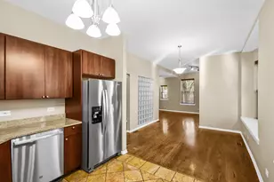 1049 W Montana St, Chicago, IL 60614 - Photo 7