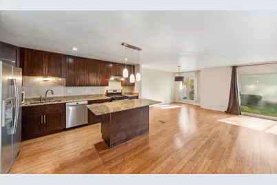 527 Winston Lane #527, Deerfield, IL 60015 - Photo 5