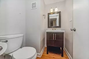 527 Winston Ln, Deerfield, IL 60015 - Photo 9