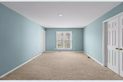 [Address not provided], Hoffman Estates, IL 60010 - Photo 23