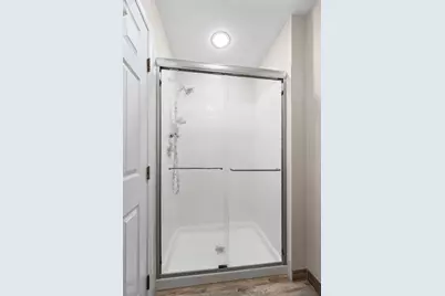 [Address not provided], Hoffman Estates, IL 60010 - Photo 29