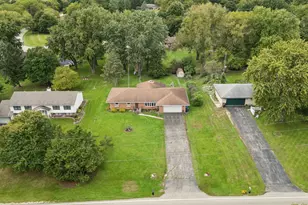 8598 Olson Rd, Belvidere, IL 61008 - Photo 3