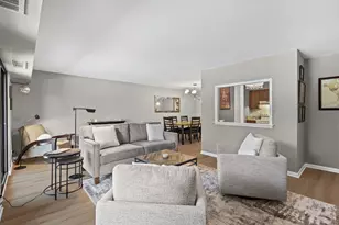 1605 E Central Rd, Arlington Heights, IL 60005 - Photo 5