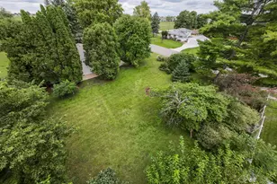 333 Bethany Rd, Sycamore, IL 60178 - Photo 5