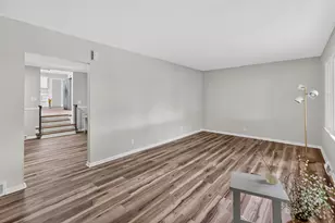 333 Bethany Rd, Sycamore, IL 60178 - Photo 7