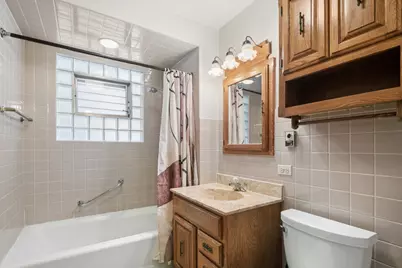 4318 N Sawyer Avenue, Chicago, IL 60618 - Photo 15