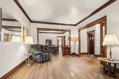 4318 N Sawyer Avenue, Chicago, IL 60618 - Photo 5