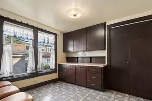 4318 N Sawyer Ave, Chicago, IL 60618 - Photo 19
