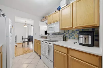 70 W Huron Street #502, Chicago, IL 60654 - Photo 19