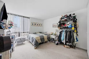 70 W Huron St, Chicago, IL 60654 - Photo 9