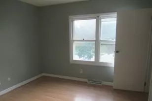 323 Berwick Dr, Aurora, IL 60506 - Photo 11