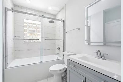 6337 N Oakley Avenue #3, Chicago, IL 60659 - Photo 9