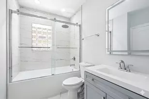 6337 N Oakley Ave, Chicago, IL 60659 - Photo 9