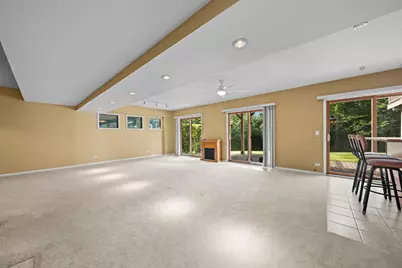 1296 S Falcon Drive, Palatine, IL 60067 - Photo 25