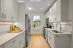 906 Greenwood St, Evanston, IL 60201 - Photo 9