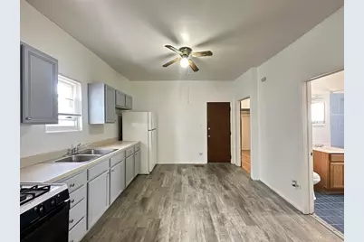 1722 N Kimball Avenue #2, Chicago, IL 60647 - Photo 9