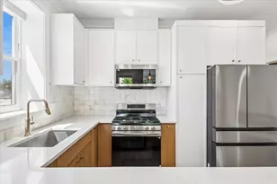 1540 W Rosemont Ave, Chicago, IL 60660 - Photo 13