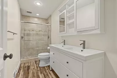 1009 Douglas Avenue, Naperville, IL 60540 - Photo 17