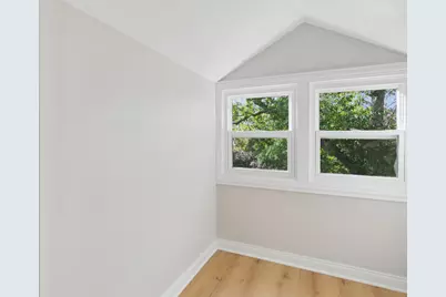 4533 N Karlov Avenue, Chicago, IL 60630 - Photo 17
