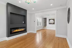 4533 N Karlov Ave, Chicago, IL 60630 - Photo 3