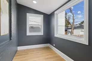 4533 N Karlov Ave, Chicago, IL 60630 - Photo 15