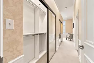 1016 W Madison St, Chicago, IL 60607 - Photo 17