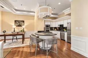 1016 W Madison St, Chicago, IL 60607 - Photo 11