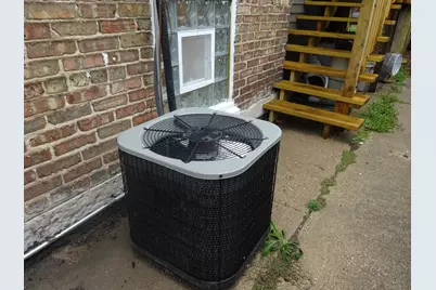 3134 N Long Avenue, Chicago, IL 60641 - Photo 17