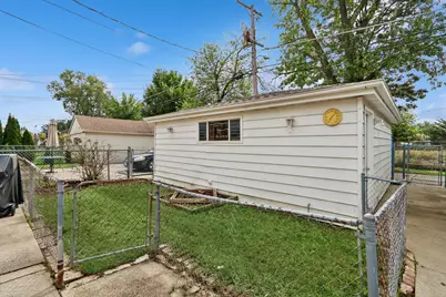 7815 W Westwood Drive, Elmwood Park, IL 60707 - Photo 21