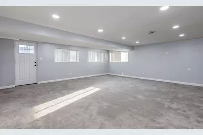 7851 W Church Street W, Morton Grove, IL 60053 - Photo 25