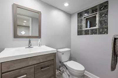 7851 W Church Street W, Morton Grove, IL 60053 - Photo 13