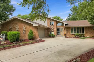 8040 Chippewa Trail, Tinley Park, IL 60477 - Photo 1
