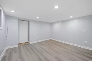 1354 W Ohio St, Chicago, IL 60642 - Photo 31