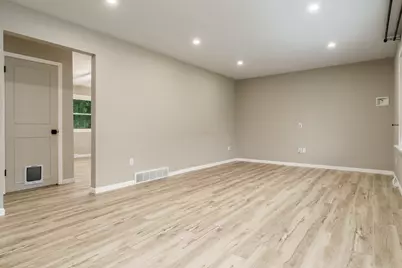 6949 Spring Brook Road, Rockford, IL 61114 - Photo 9