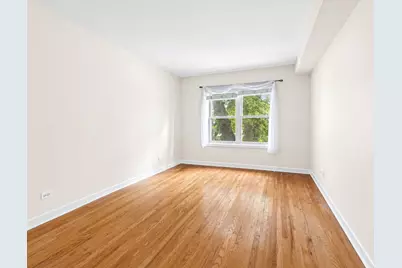 34 S 6th Avenue #2K, La Grange, IL 60525 - Photo 3
