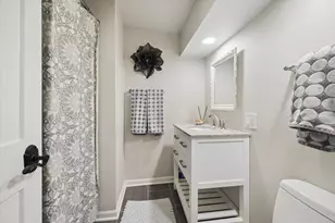 6493 Apache Dr, Indian Head Park, IL 60525 - Photo 31