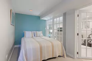 2950 N Talman Ave, Chicago, IL 60618 - Photo 13