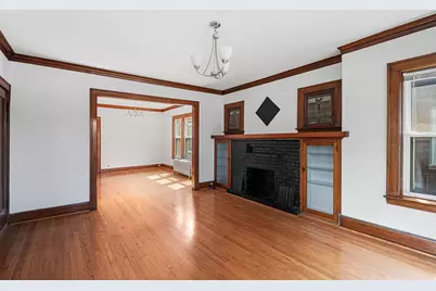 2019 N Leclaire Avenue, Chicago, IL 60639 - Photo 3