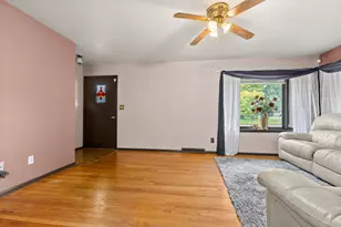 2206 Halsted Rd, Rockford, IL 61103 - Photo 7