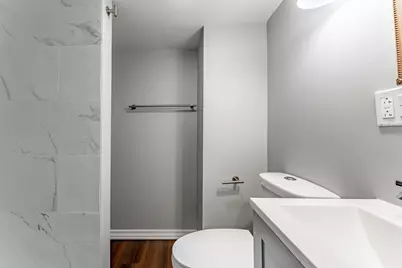 2105 S 7th Avenue, Maywood, IL 60153 - Photo 23