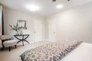 6925 N Ravenswood Ave, Chicago, IL 60626 - Photo 15