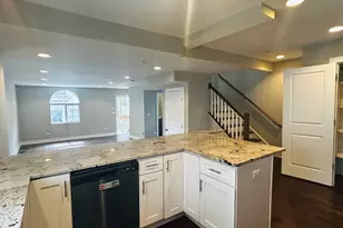 1730 W Nelson St, Chicago, IL 60657 - Photo 5