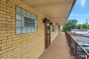 5332 W Windsor Ave, Chicago, IL 60630 - Photo 3