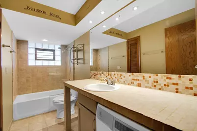 5332 W Windsor Avenue #2F, Chicago, IL 60630 - Photo 13