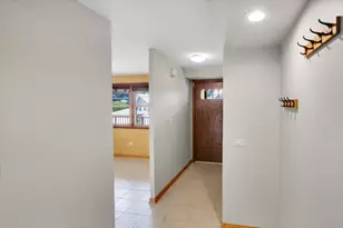 5332 W Windsor Ave, Chicago, IL 60630 - Photo 5