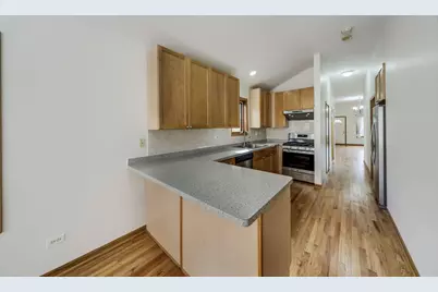 4177 S Emerald Avenue, Chicago, IL 60609 - Photo 9