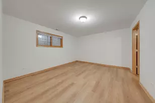 4177 S Emerald Ave, Chicago, IL 60609 - Photo 25
