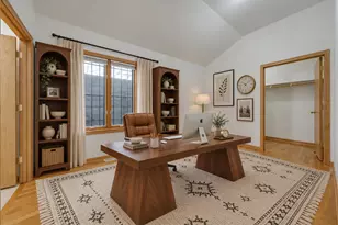 4177 S Emerald Ave, Chicago, IL 60609 - Photo 17